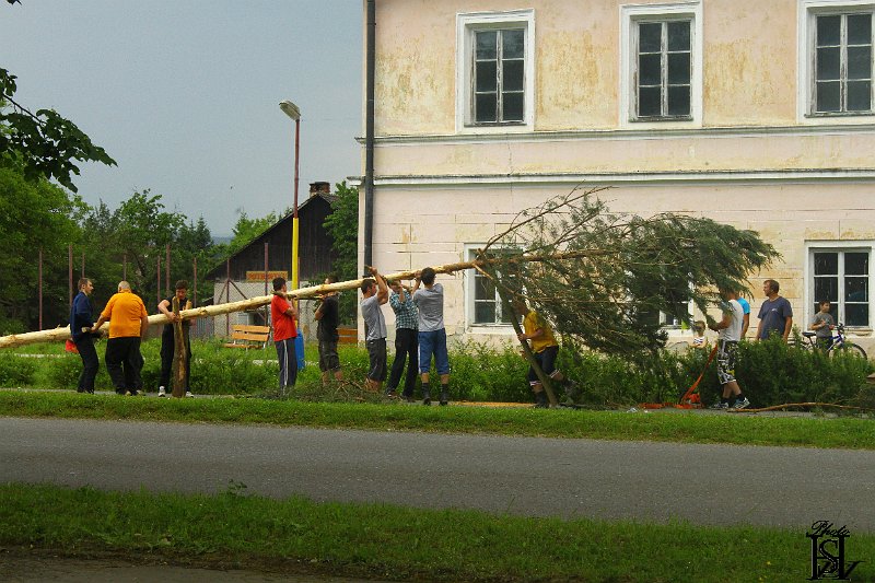 Stavanie maja 2014    18.JPG